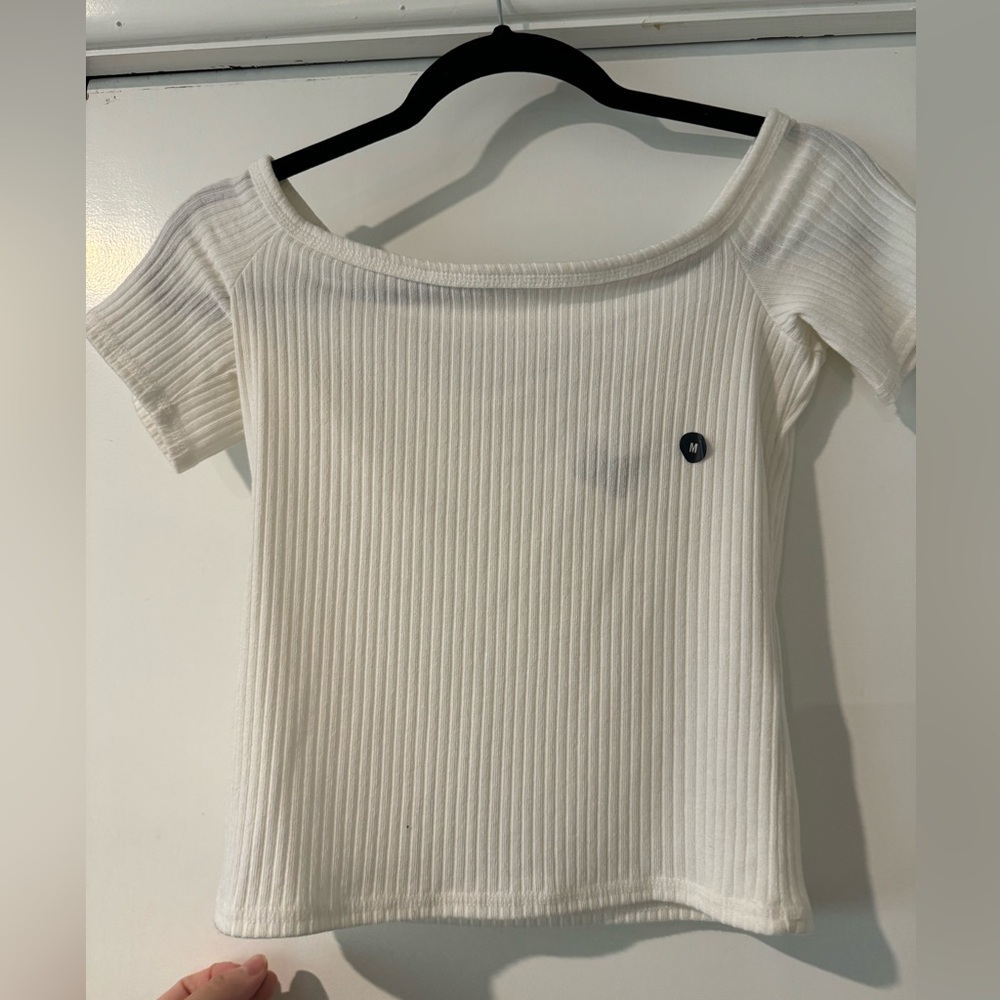 Off the shoulder Abercrombie shirt
